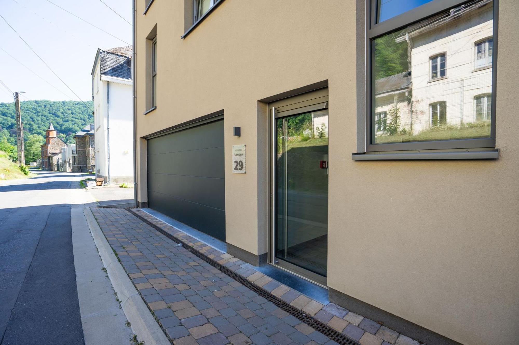 לה רושה - אן - ארדן Cedrien Terrace Apartment מראה חיצוני תמונה